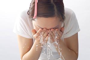 深爪に悩んでいるときに利用したいサロン